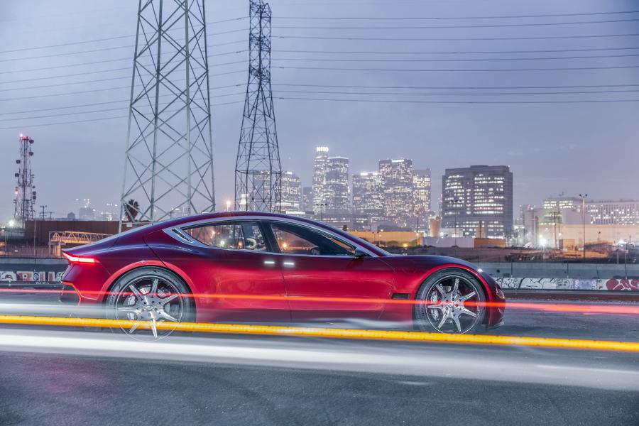  Fisker EMotion 2018 года  (фото 10 из 13)